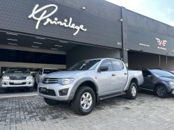 MITSUBISHI L 200 Triton 3.2 16V GLS 4X4 CABINE DUPLA TURBO DIESEL INTERCOOLER MITSUBISHI L 200 Triton 3.2 16V GLS 4X4 CABINE DUPLA TURBO DIESEL INTERCOOLER