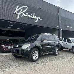 MITSUBISHI Pajero Full 3.0 V6 24V 4P 4X4 AUTOM�TICO