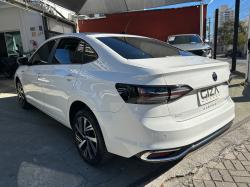 VOLKSWAGEN Virtus 1.0 4P 200 TSI FLEX HIGHLINE AUTOM�TICO