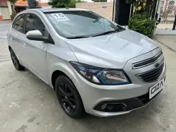 CHEVROLET Onix Hatch 1.4 4P FLEX LTZ