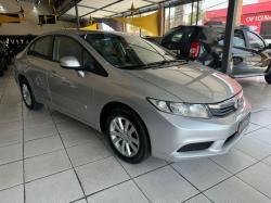 HONDA Civic 1.8 16V 4P LXS