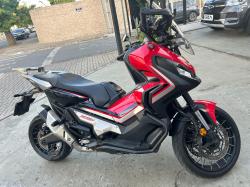 HONDA X-ADV 750 