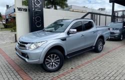 MITSUBISHI L 200 Triton 2.4 16V SPORT HPE-S 4X4 CABINE DUPLA TURBO DIESEL AUTOMTICO