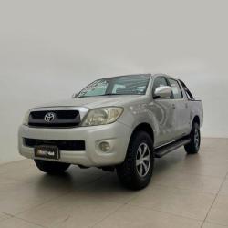 TOYOTA Hilux Caminhonete 2.5 16V 4X4 STD TURBO DIESEL CABINE DUPLA