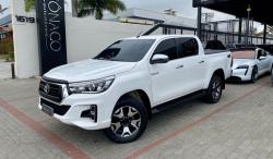 TOYOTA Hilux Caminhonete 2.8 16V SRX 4X4 DIESEL CABINE DUPLA AUTOMTICO