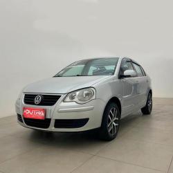 VOLKSWAGEN Polo Sedan 1.6 4P