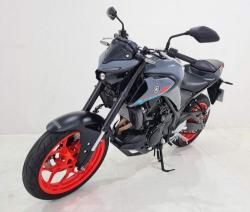 YAMAHA MT-03 300 ABS