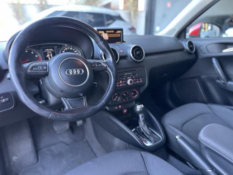 AUDI A1 1.4 16V 4P TFSI ATRACTION S-TRONIC AUTOM�TICO, Foto 3