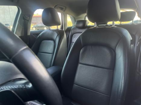 AUDI A3 1.4 16V 4P 35 TFSI SPORTBACK S-LINE LIMITED TIPTRONIC AUTOM�TICO, Foto 3