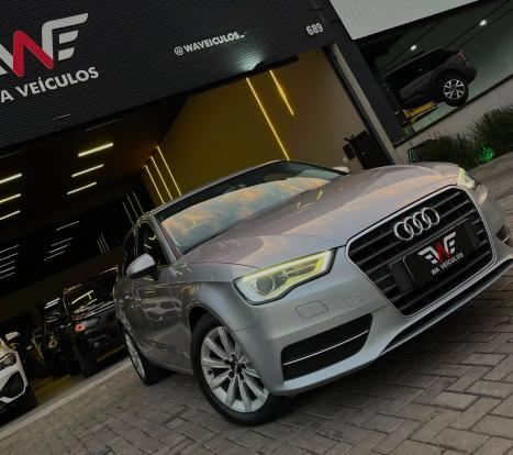 AUDI A3 1.4 16V 4P TFSI SPORTBACK S-TRONIC AUTOM�TICO, Foto 11