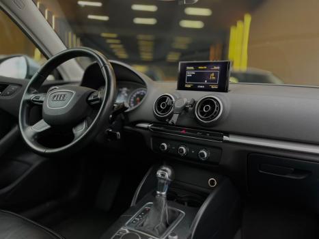 AUDI A3 1.4 16V 4P TFSI SPORTBACK S-TRONIC AUTOM�TICO, Foto 13
