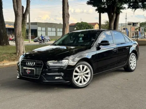 AUDI A4 2.0 16V 4P TFSI AUTOMTICO, Foto 3
