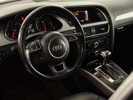 AUDI A4 2.0 16V 4P TFSI AMBIENTE MULTITRONIC AUTOM�TICO, Foto 2