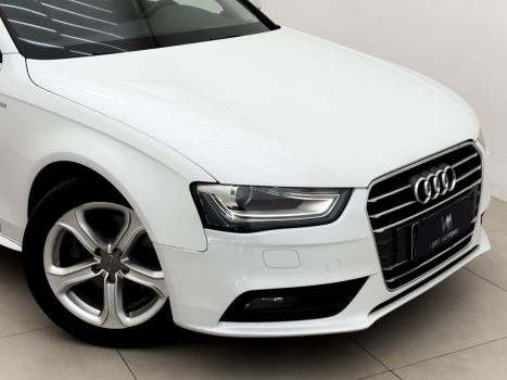 AUDI A4 2.0 16V 4P TFSI AUTOM�TICO, Foto 2