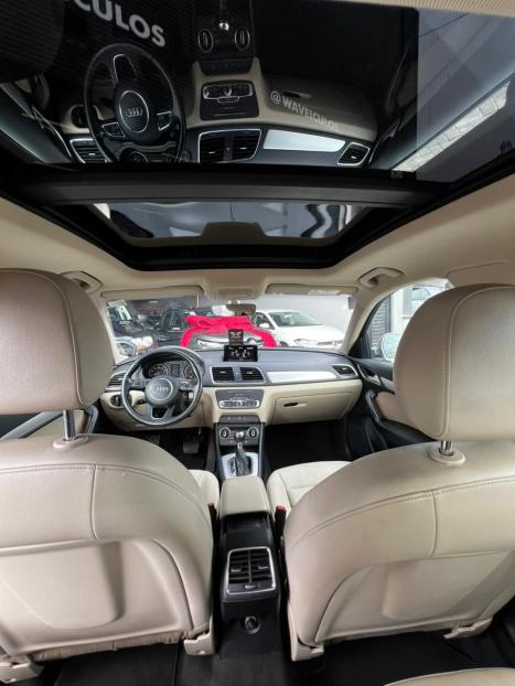 AUDI Q3 1.4 4P TFSI AMBIENTE S-TRONIC AUTOMTICO, Foto 5