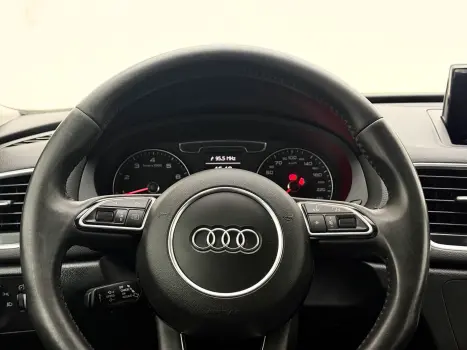 AUDI Q3 1.4 4P TFSI ATTRACTION S-TRONIC AUTOM�TICO, Foto 9
