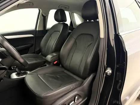 AUDI Q3 1.4 4P TFSI ATTRACTION S-TRONIC AUTOM�TICO, Foto 20