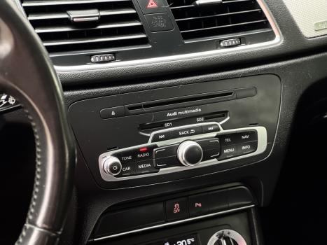AUDI Q3 2.0 4P TFSI AMBIENTE QUATTRO S-TRONIC AUTOMTICO, Foto 5