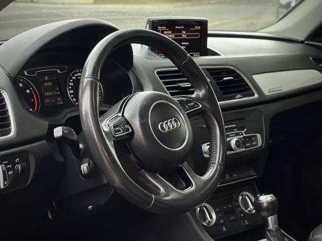 AUDI Q3 2.0 4P TFSI AMBIENTE QUATTRO S-TRONIC AUTOMTICO, Foto 11