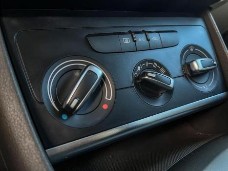 AUDI Q3 2.0 4P TFSI ATTRACTION QUATTRO S-TRONIC AUTOMTICO, Foto 3