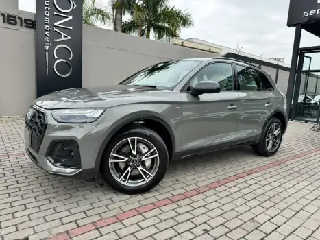 AUDI Q5 2.0 16V 4P 55 TFSIE PHEV PERFORMANCE BLACK QUATTRO S-TRONIC AUTOMÁTICO, Foto 1