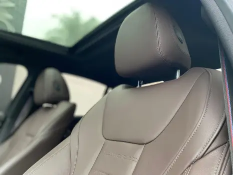 BMW 320I 2.0 16V 4P ACTIVE TURBO AUTOMÁTICO, Foto 7 BMW 320I 2.0 16V 4P ACTIVE TURBO AUTOMÁTICO, Foto 7