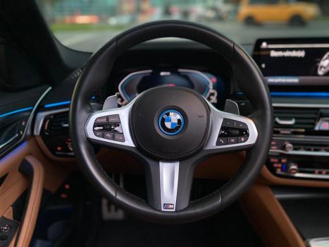 BMW 530E 2.0 16V 4P TWINPOWER H�BRIDO M SPORT AUTOM�TICO, Foto 12