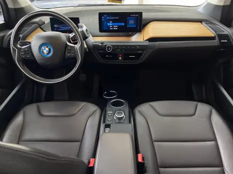 BMW I3 REX FULL 4P ELÉTRICO AUTOMÁTICO, Foto 7 BMW I3 REX FULL 4P ELÉTRICO AUTOMÁTICO, Foto 7