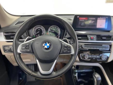 BMW X1 2.0 16V 4P SDRIVE 20I X-LINE ACTIVEFLEX TURBO AUTOMÁTICO, Foto 5 BMW X1 2.0 16V 4P SDRIVE 20I X-LINE ACTIVEFLEX TURBO AUTOMÁTICO, Foto 5