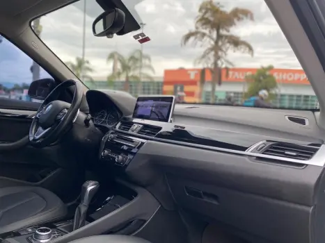 BMW X1 2.0 16V 4P SDRIVE 20I X-LINE ACTIVEFLEX TURBO AUTOM�TICO, Foto 9