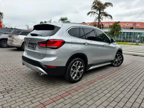 BMW X1 2.0 16V 4P SDRIVE 20I X-LINE ACTIVEFLEX TURBO AUTOMÁTICO, Foto 4