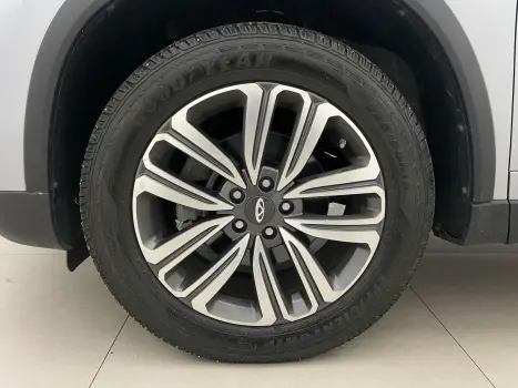 CHERY Tiggo 8 1.6 16V 4P TGDI TURBO TXS AUTOMÁTICO DCT, Foto 8 CHERY Tiggo 8 1.6 16V 4P TGDI TURBO TXS AUTOMÁTICO DCT, Foto 8