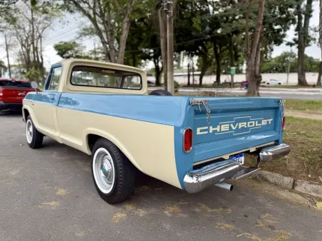 CHEVROLET C-15 , Foto 4