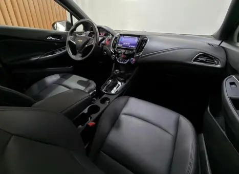 CHEVROLET Cruze Hatch 1.4 16V 4P RS SPORT6 TURBO FLEX AUTOM�TICO, Foto 4