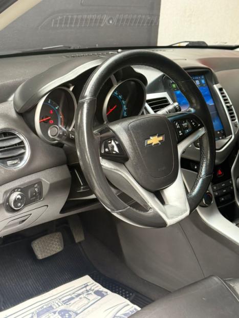 CHEVROLET Cruze Hatch 1.8 16V 4P LT SPORT6 FLEX AUTOM�TICO, Foto 3
