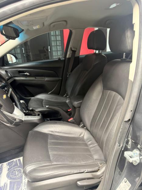 CHEVROLET Cruze Hatch 1.8 16V 4P LT SPORT6 FLEX AUTOM�TICO, Foto 4