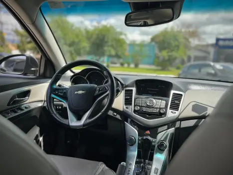 CHEVROLET Cruze Sedan 1.8 16V 4P LTZ ECOTEC FLEX AUTOM�TICO, Foto 7