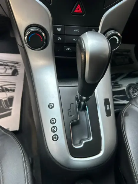 CHEVROLET Cruze Sedan 1.8 16V 4P LT ECOTEC FLEX AUTOM�TICO, Foto 8