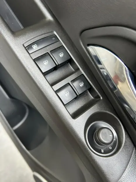 CHEVROLET Cruze Sedan 1.8 16V 4P LT ECOTEC FLEX AUTOM�TICO, Foto 10