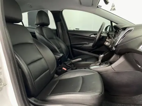 CHEVROLET Cruze Sedan 1.4 16V 4P LT FLEX TURBO AUTOM�TICO, Foto 9