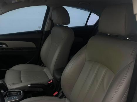 CHEVROLET Cruze Sedan 1.8 16V 4P LTZ ECOTEC FLEX AUTOM�TICO, Foto 9