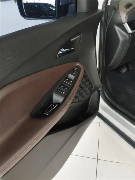 CHEVROLET Montana 1.2 12V FLEX LTZ TURBO AUTOM�TICO, Foto 10