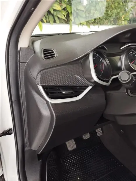 CHEVROLET Onix Hatch 1.0 4P FLEX LT, Foto 12 CHEVROLET Onix Hatch 1.0 4P FLEX LT, Foto 12