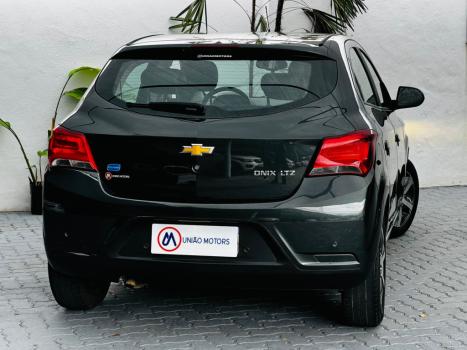 CHEVROLET Onix Hatch 1.4 4P FLEX LTZ AUTOMTICO, Foto 6