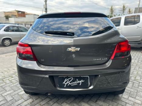 CHEVROLET Onix Hatch 1.4 4P FLEX LTZ, Foto 6