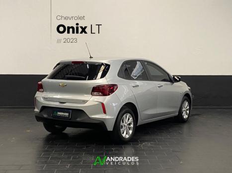CHEVROLET Onix Hatch 1.0 4P FLEX LT, Foto 4