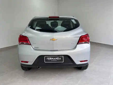CHEVROLET Onix Hatch 1.4 4P FLEX LTZ, Foto 4