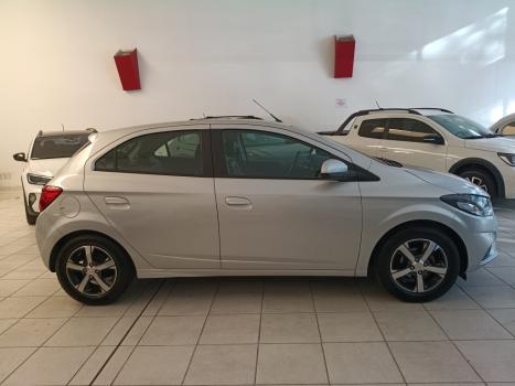 CHEVROLET Onix Hatch 1.4 4P FLEX LTZ AUTOMÁTICO, Foto 6 CHEVROLET Onix Hatch 1.4 4P FLEX LTZ AUTOMÁTICO, Foto 6