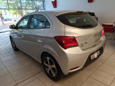 CHEVROLET Onix Hatch 1.4 4P FLEX LTZ AUTOMÁTICO, Foto 8 CHEVROLET Onix Hatch 1.4 4P FLEX LTZ AUTOMÁTICO, Foto 8