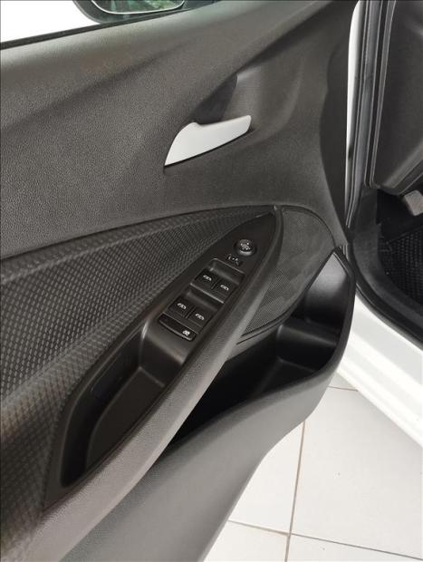 CHEVROLET Onix Hatch 1.0 4P FLEX LT, Foto 9